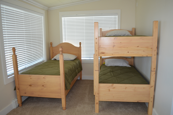 Twin bed & twin bunk bed